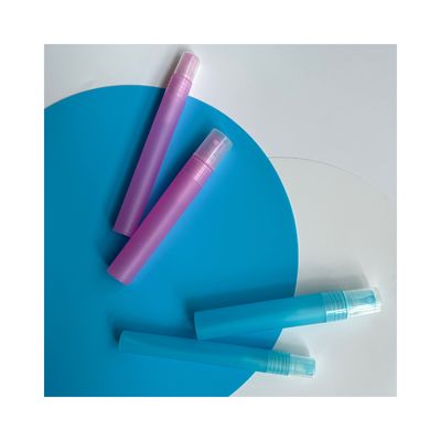 ボディ素材 PP 5ml 8ml 10ml カラフル ポータブル 空っぽ 再充填可能な香水ボトル スプレー
